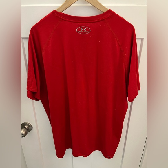 Under Armour Men's Red Short Sleeve Tee - Picture 3 of 3